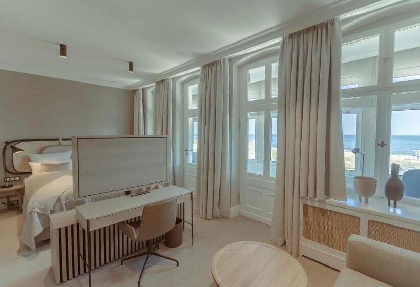 سوییت جونیور, Strandhotel Ostende