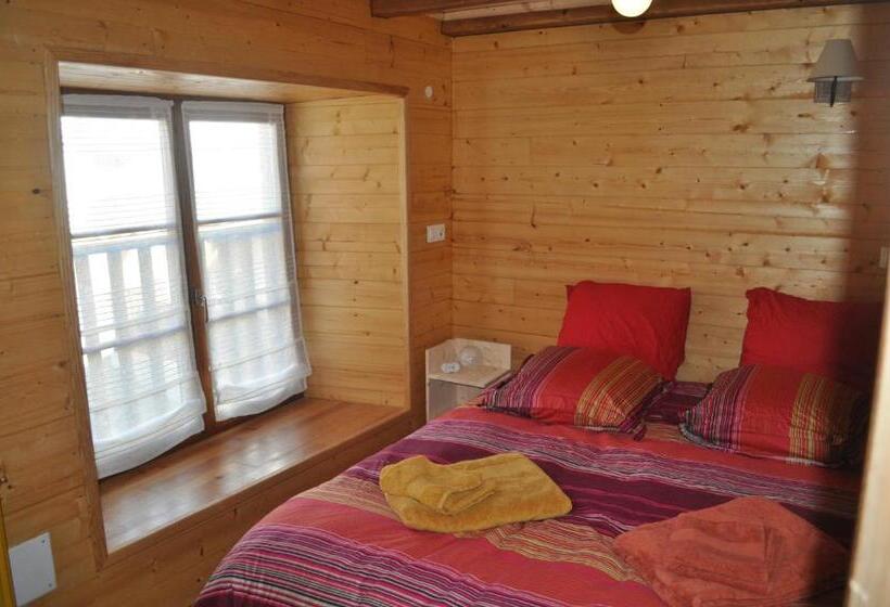 Дом 3 Спальни, Eco Gite La Grange