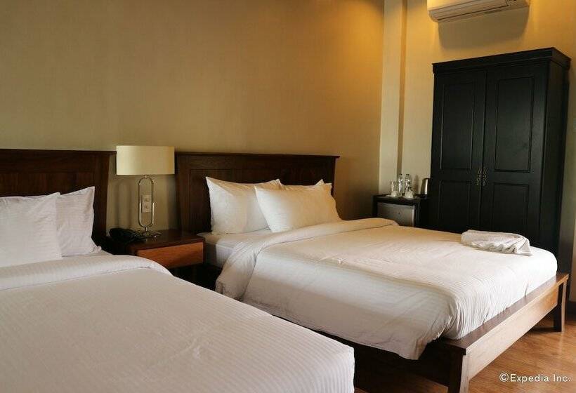 デラックスルーム, Bravo Resorts  Munting Paraiso