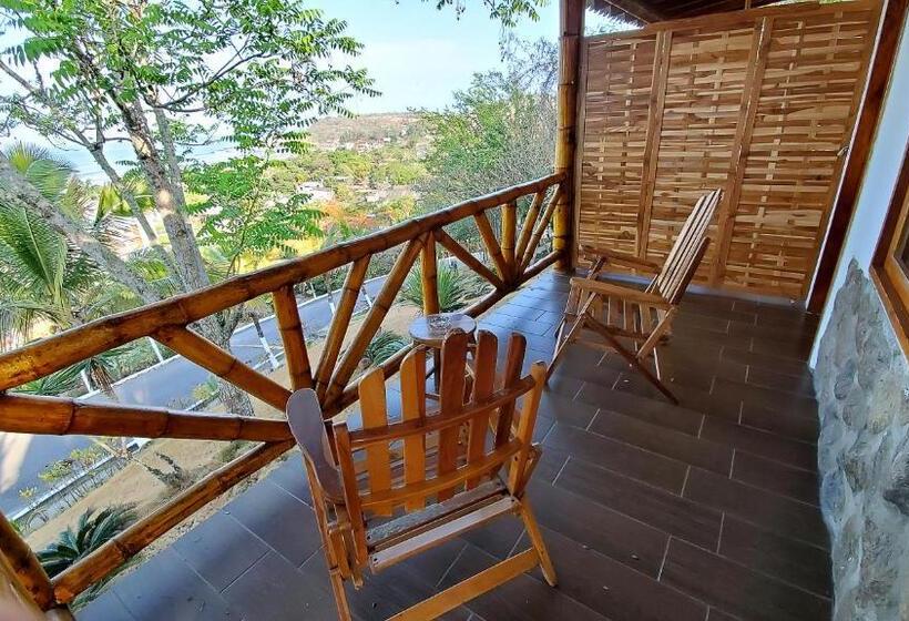 بانگلوی استاندارد با چشم‌انداز دریا, Nativa Bambu Ecolodge