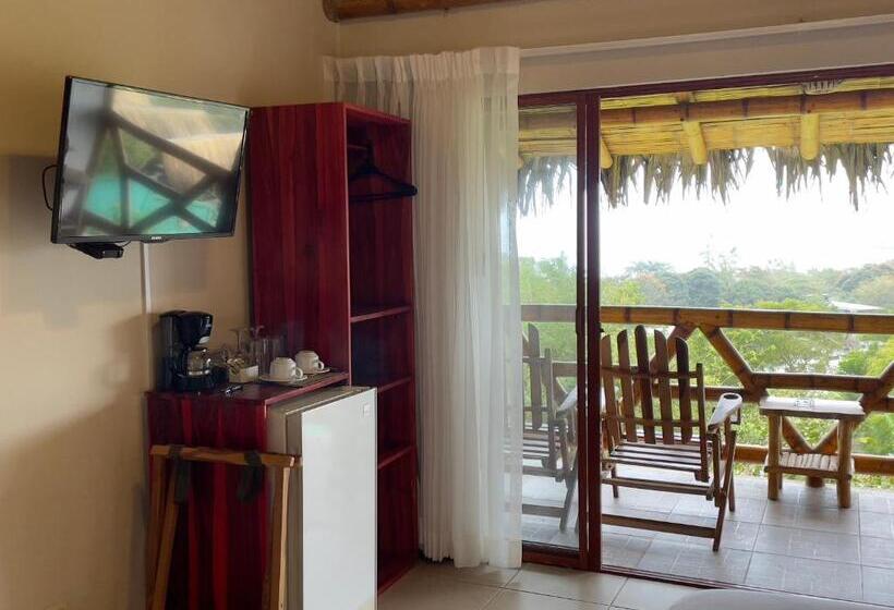 デラックスルーム, Nativa Bambu Ecolodge