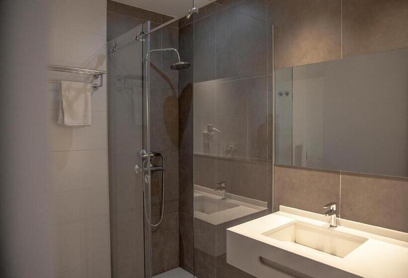 آپارتمان 1 خوابه, Flats Friends Soho Suites