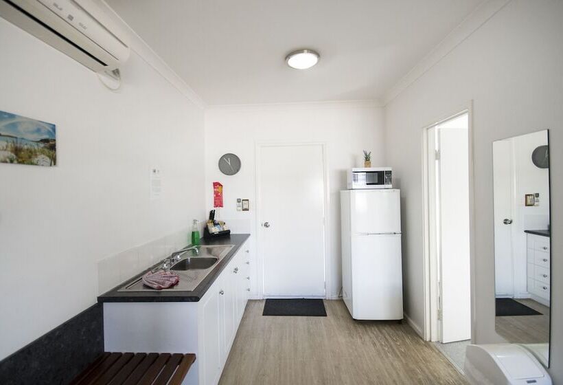 스탠다드 룸, Clearwater Motel Apartments