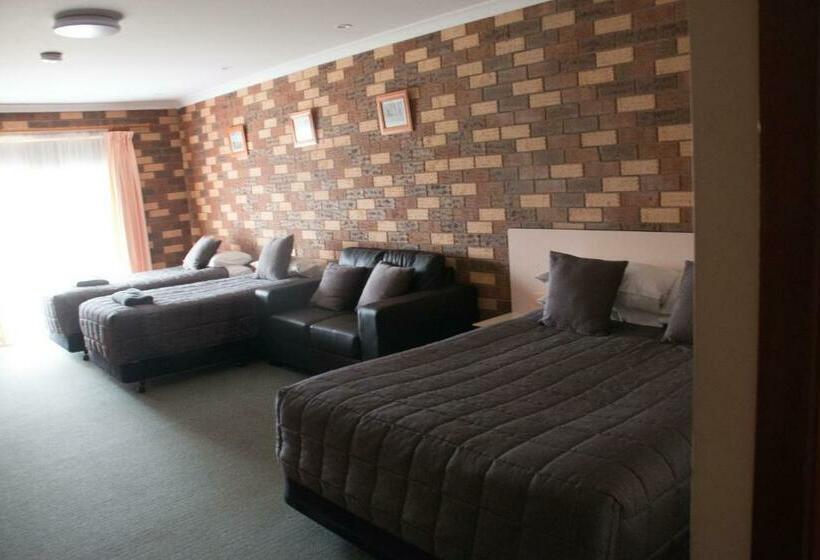 Стандартный Номер Кровать Кинг, Highway Inn Motel