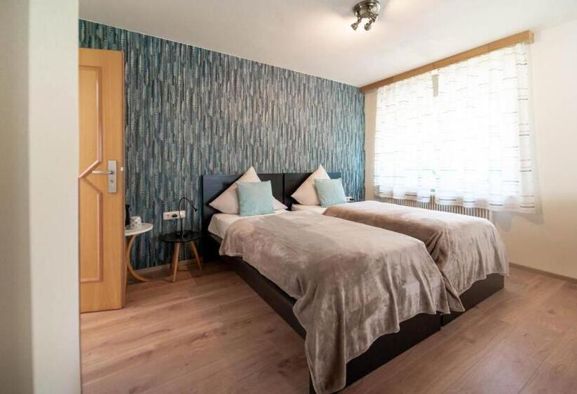 Трехместный Номер Комфорт, Kräuterhotel Villa Vontenie