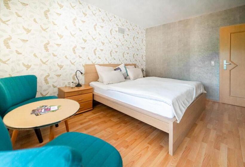 Номер Стандарт с Балконом, Kräuterhotel Villa Vontenie