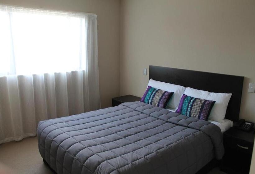 Люкс 2 Спальни, Aquarius Motor Inn