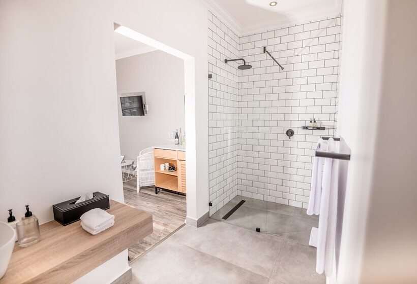 Номер Стандарт, Corner House Residence