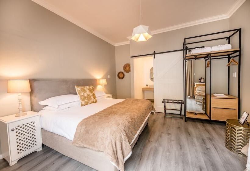 Номер Стандарт, Corner House Residence