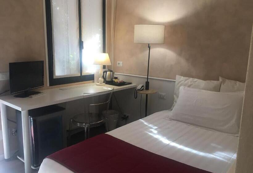 اتاق استاندارد یک نفره, 7motel   Settimotel