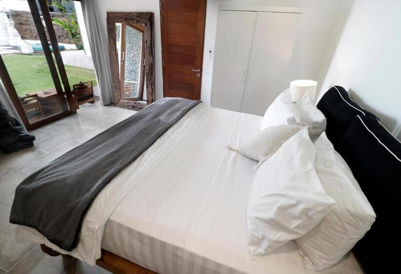 Escritório Deluxe, The Apartments Canggu