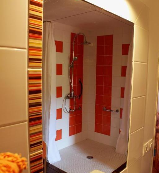 اتاق استاندارد برای معلولان, Moulin Pont Vieux Chambres D Hôtes