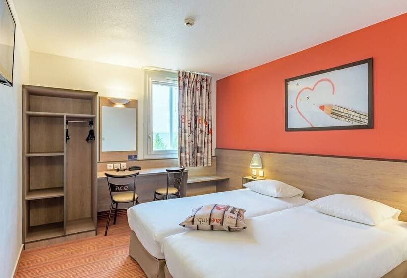 Номер Стандарт, Ace Hôtel Paris Roissy