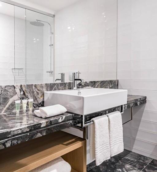 Номер Стандарт, Courtyard By Marriott Brno