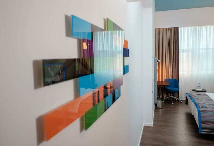 스탠다드 룸, Park Inn By Radisson Novokuznetsk