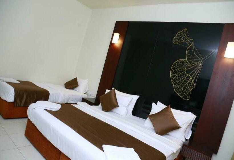 Трехместный Номер Deluxe, Sea Port