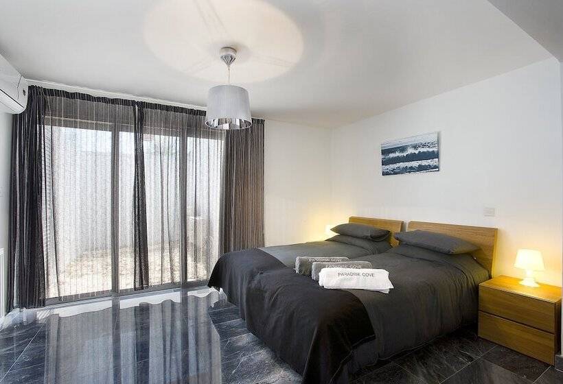 Вилла 3 Спальни, Paradise Cove Luxurious Beach Villas