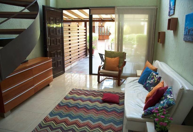 Apartamento 1 Dormitório, Sunrise Arches Apartments