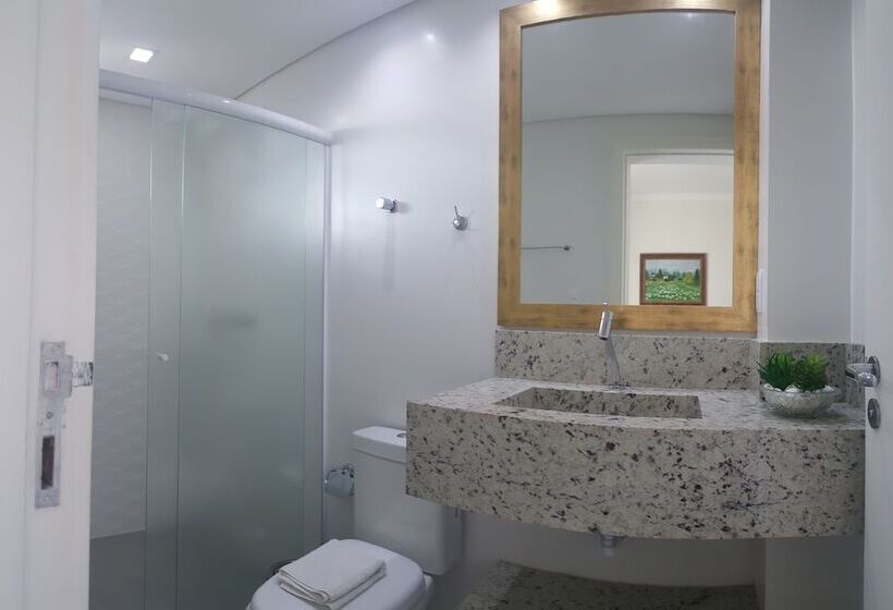 سوئیت دلوکس 2 خوابه, Bomar Residence