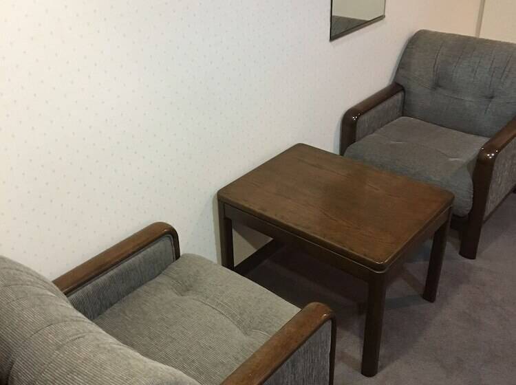 Номер Стандарт, Crown Hills Matsuyama