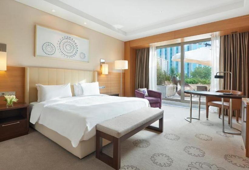 اتاق لوکس با تراس, Hyatt Regency Tashkent