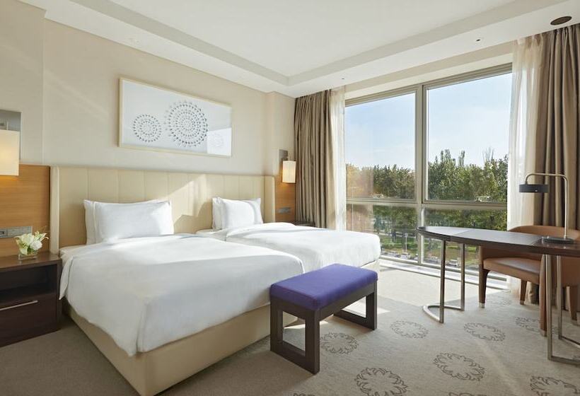 اتاق لوکس, Hyatt Regency Tashkent