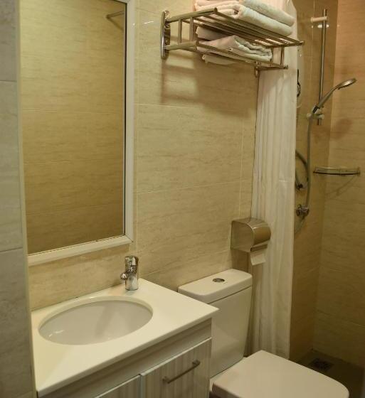 Quarto Deluxe, Sunrise