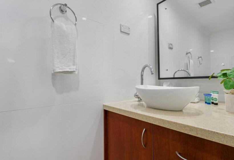 شقة غرفة واحدة, Riviera Resort