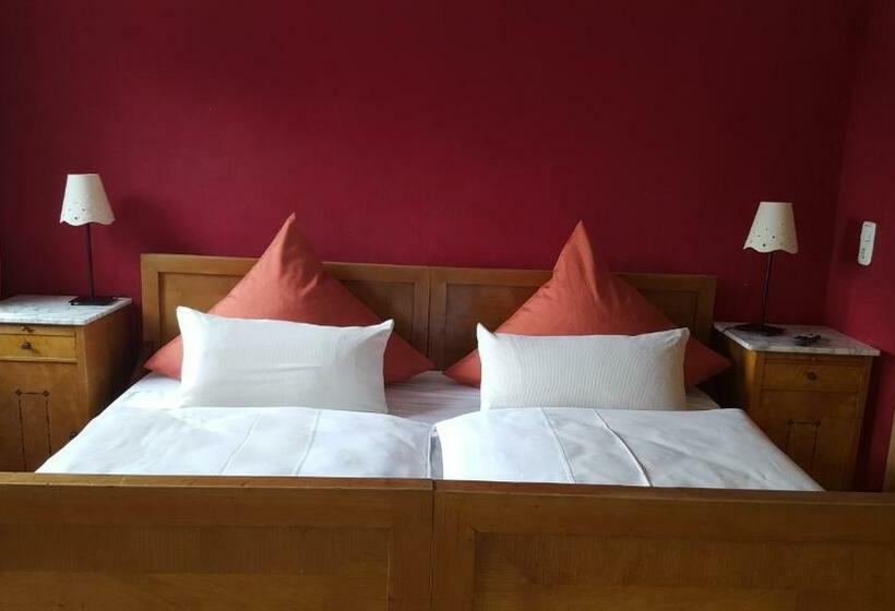 Номер Стандарт, Fachwerk Hotel Eisenbart