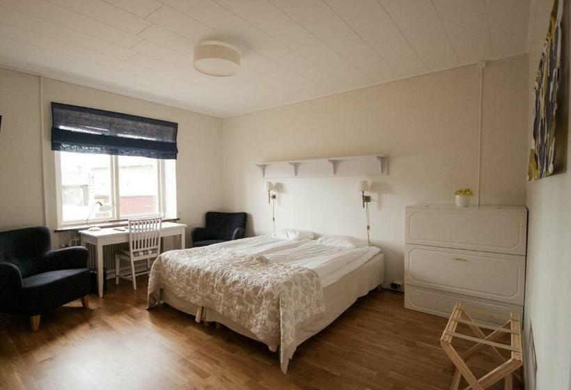 Номер Стандарт Трехместный, Slottshotellet Annex