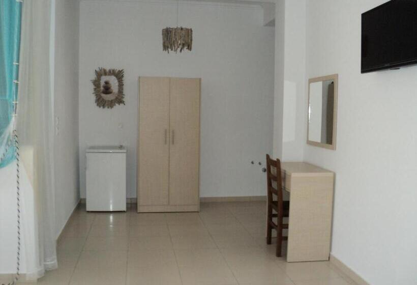 套房, Vila Kosteli