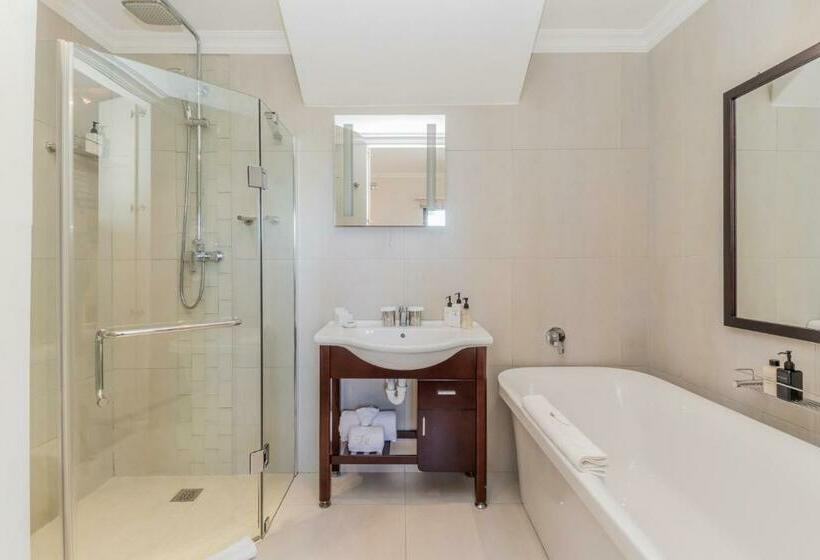 غرفة ديلوكس سرير كينج, Fernwood Manor Boutique Guest House