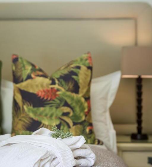 غرفة ديلوكس مطلّة علي الحديقة, Fernwood Manor Boutique Guest House