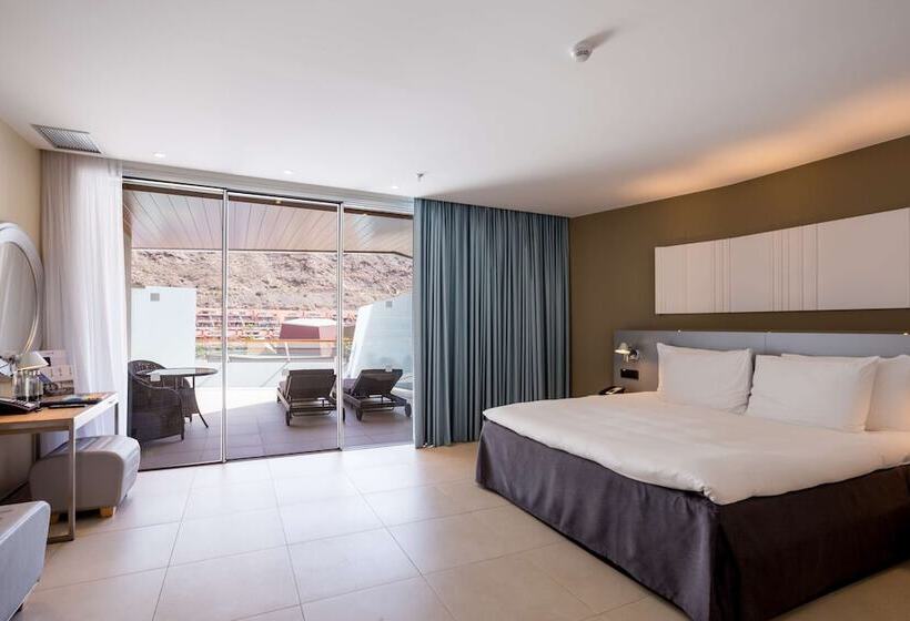 اتاق خانوادگی, Radisson Blu Resort & Spa, Gran Canaria Mogan