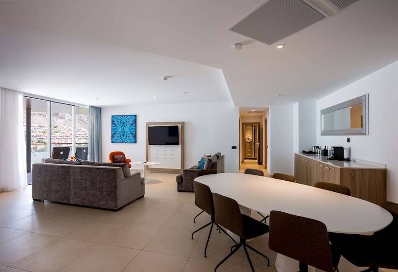 3 Bedroom Suite, Radisson Blu Resort & Spa, Gran Canaria Mogan