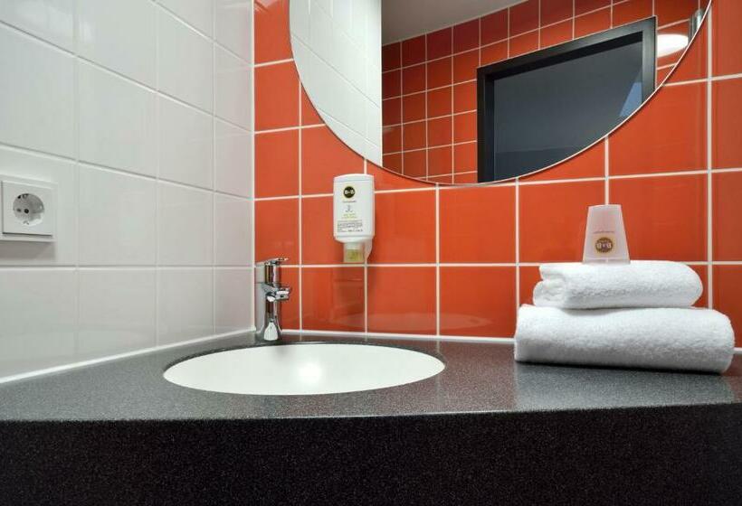 Номер Стандарт Трехместный, B&b Hotel Passau