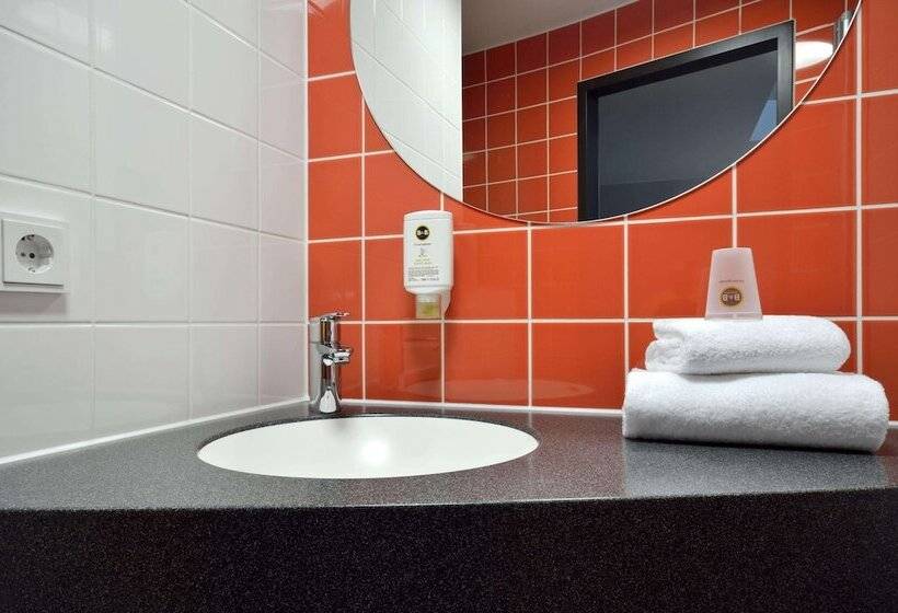 Номер Стандарт Трехместный, B&b Hotel Passau