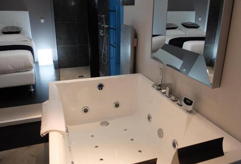 标准间带漩涡浴缸, Be Loft B&b Pool & Spa