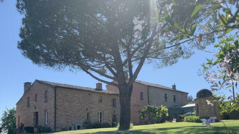 Апартаменты 1 Спальня, Manoir Saint Clair