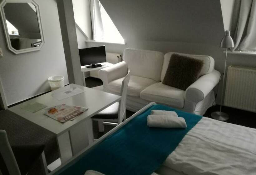 Номер Basic, Basalt Hotel Restaurant Lounge