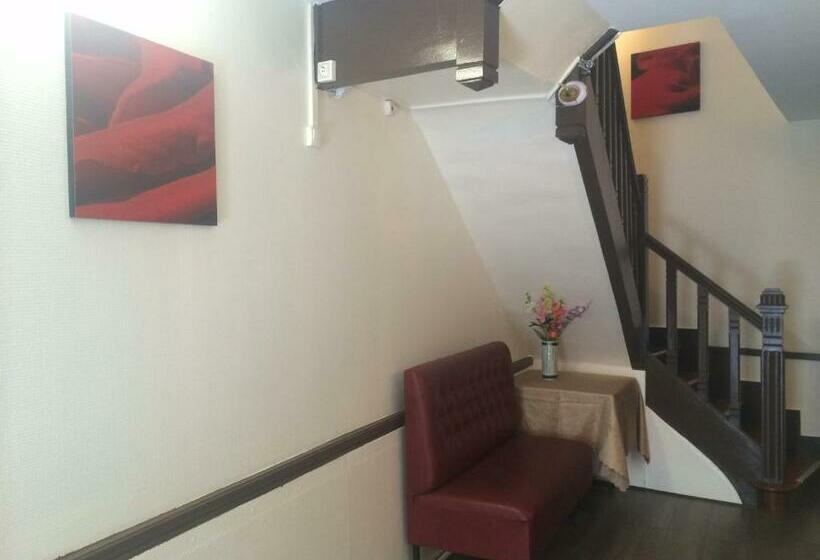 اتاق استاندارد سه نفره, Restaurant Tokyo