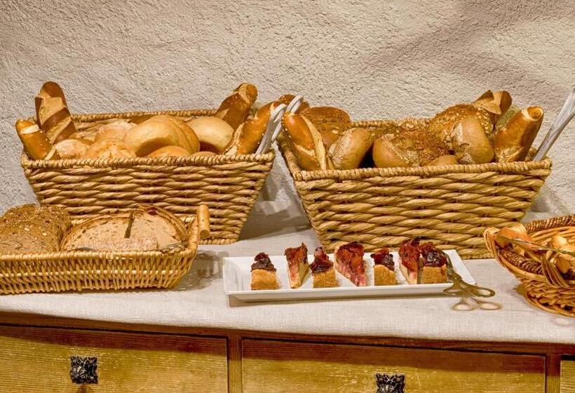 Студия Стандарт, Zum Löwen   Unteres Wirtshaus