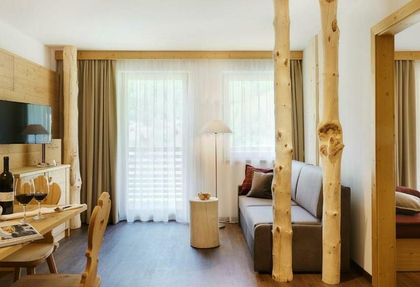 جناح, Alpin Stile
