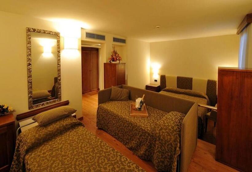 Quarto Familiar, Dune Agriturismo