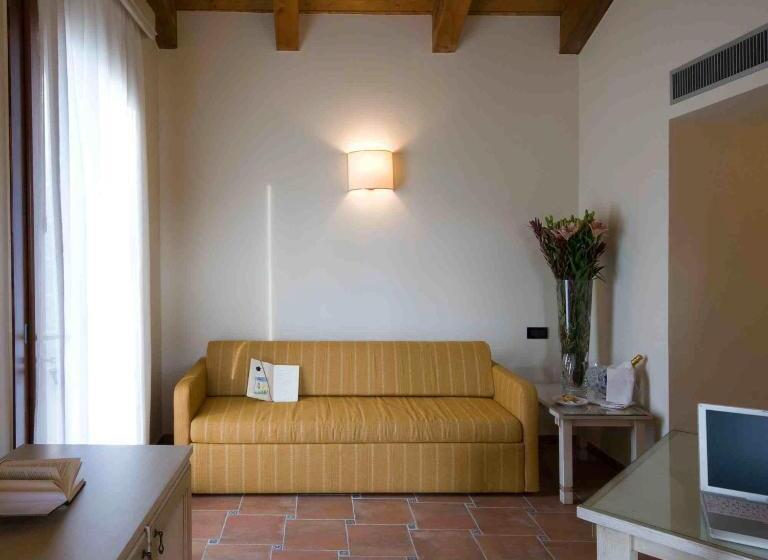 带花园景观的标准三人间, Dune Agriturismo