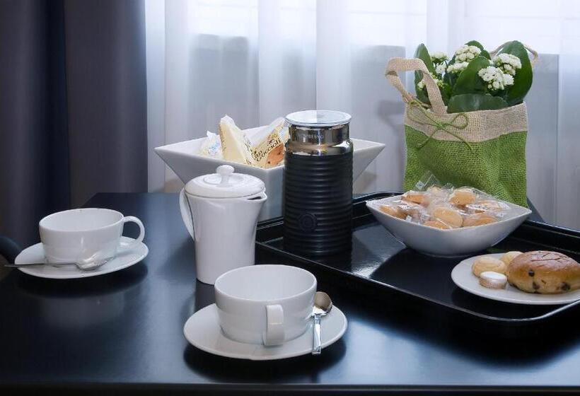 سوییت جونیور, Viasparano B&b