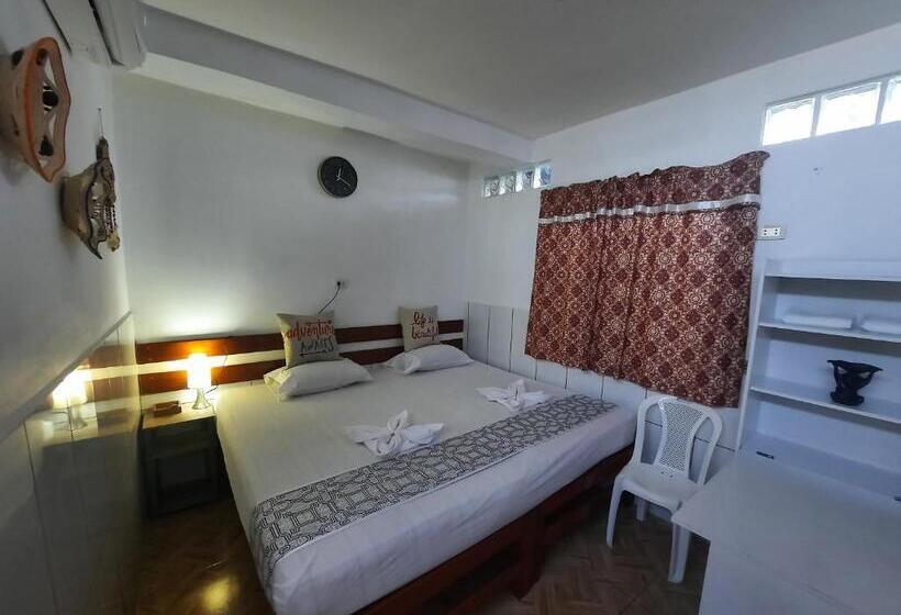 Номер Стандарт, Amazon House Hostel