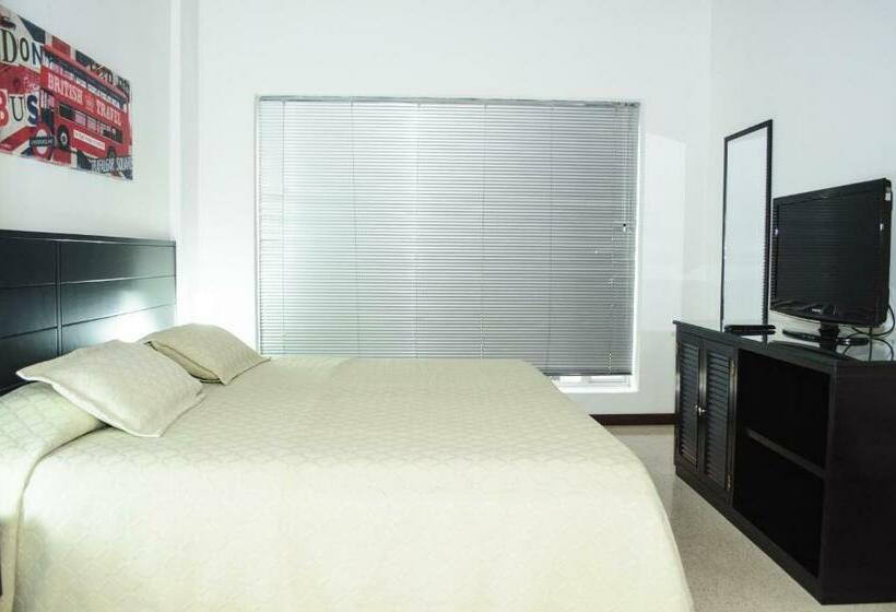 带共用浴室的标准房间, Hostal Lleras Calle 8