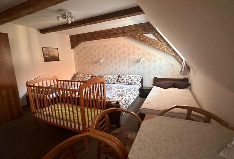四人标准间, Rodinný Hotel Myslivna