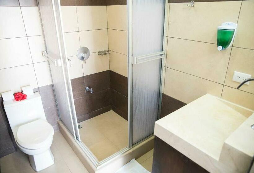 اتاق لوکس, Room2board Hostel And Surf School